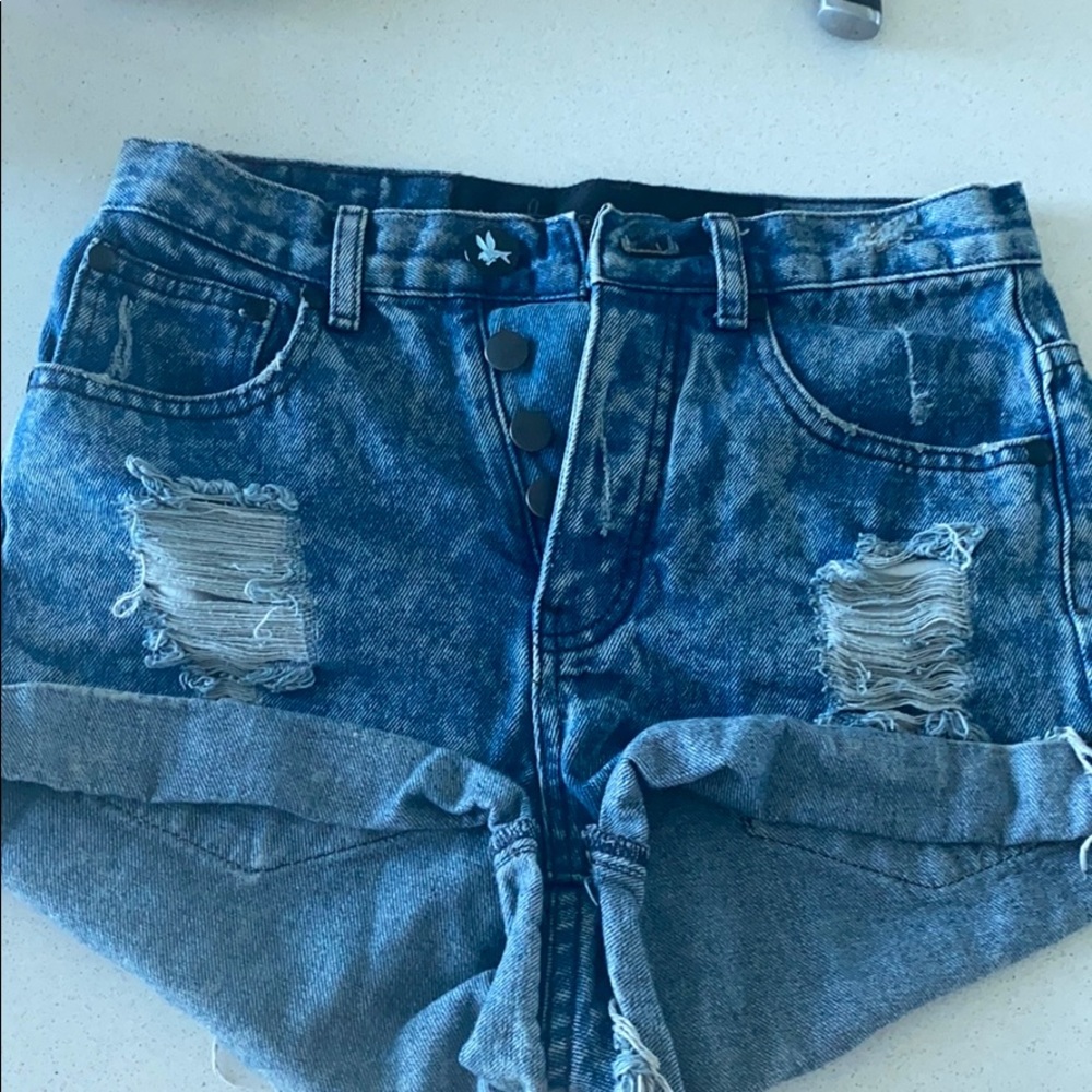 One Teaspoon Denim shorts